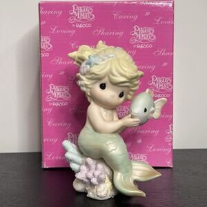 Precious Moments Enesco 2002 Sea of Friendship Series Mermaid Rare Figurine EUC